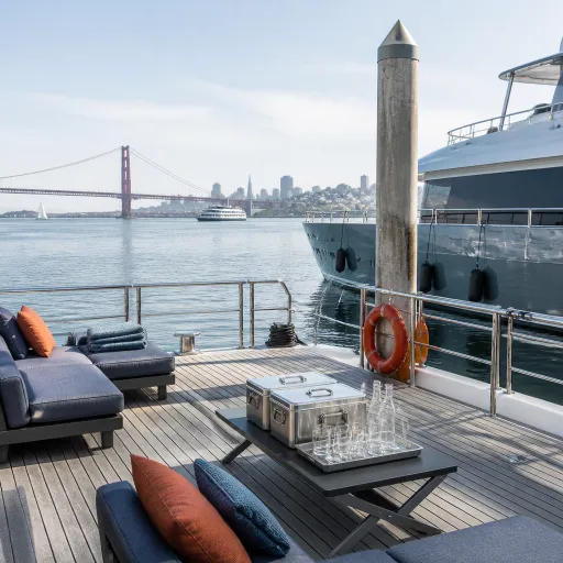 How to plan an unforgettable party boat rental in San Francisco Bay