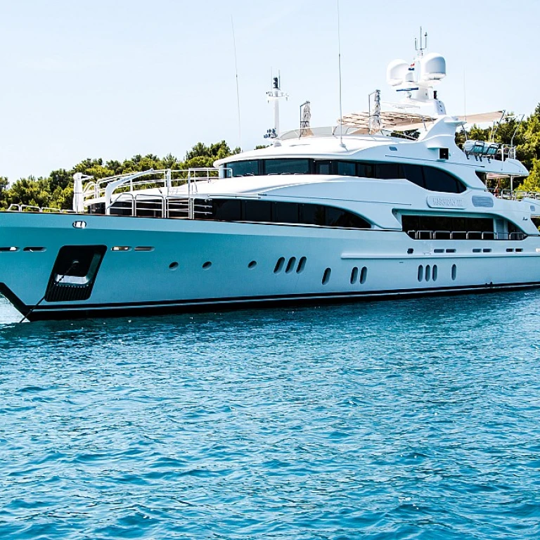 Enhancing Your Yacht Experience with Aluminum Boat Hatches