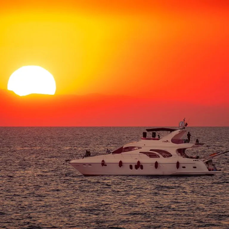 Exploring the Benefits of Aqua Thrusters in Yachting