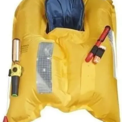 Crewsaver Crewfit 165N Sport Automatic Life Jacket Review: a light, compact vest for casual boaters